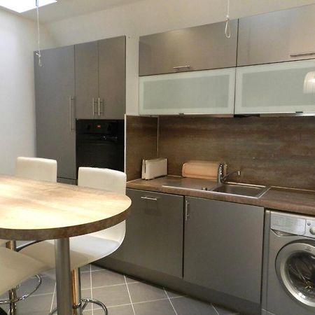 Heart Of Le Marais Apartment Париж Екстер'єр фото