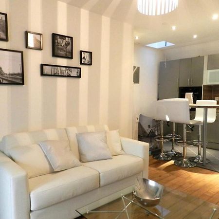Heart Of Le Marais Apartment Париж Екстер'єр фото